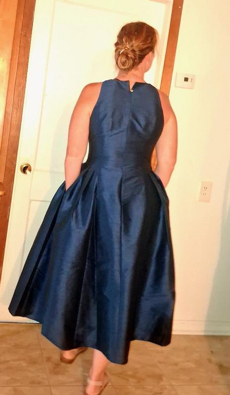 Customer photo for "Really pretty dress"