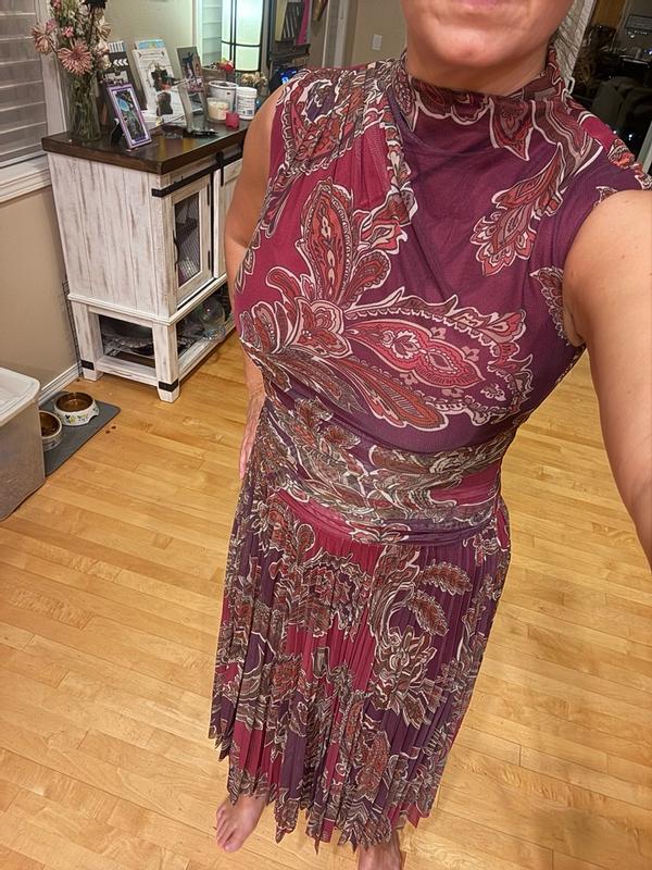 Customer photo for "Stretchy & comfortable dress"