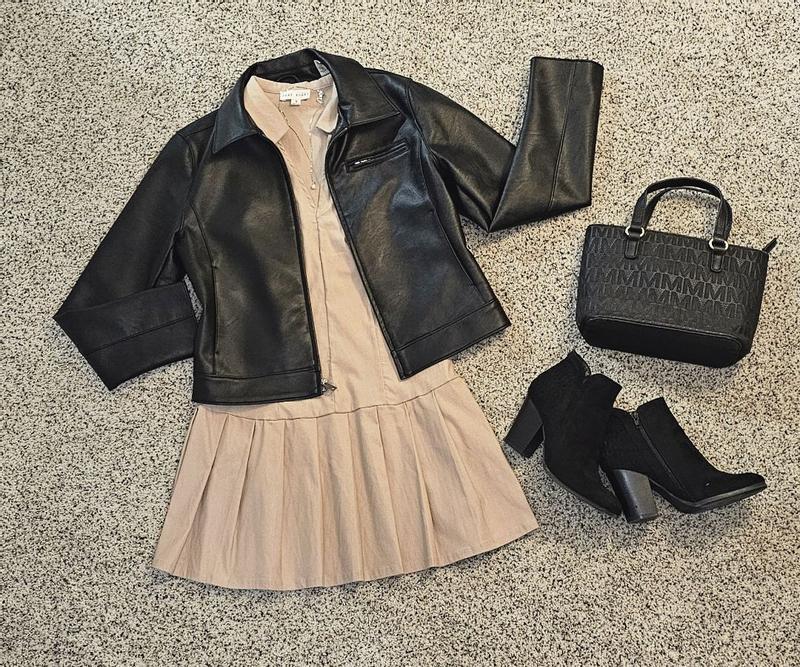 Review Thumbnail Image 0 384602082