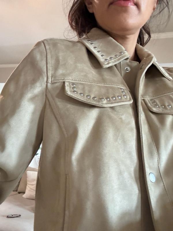 Review Thumbnail Image 0 379037897