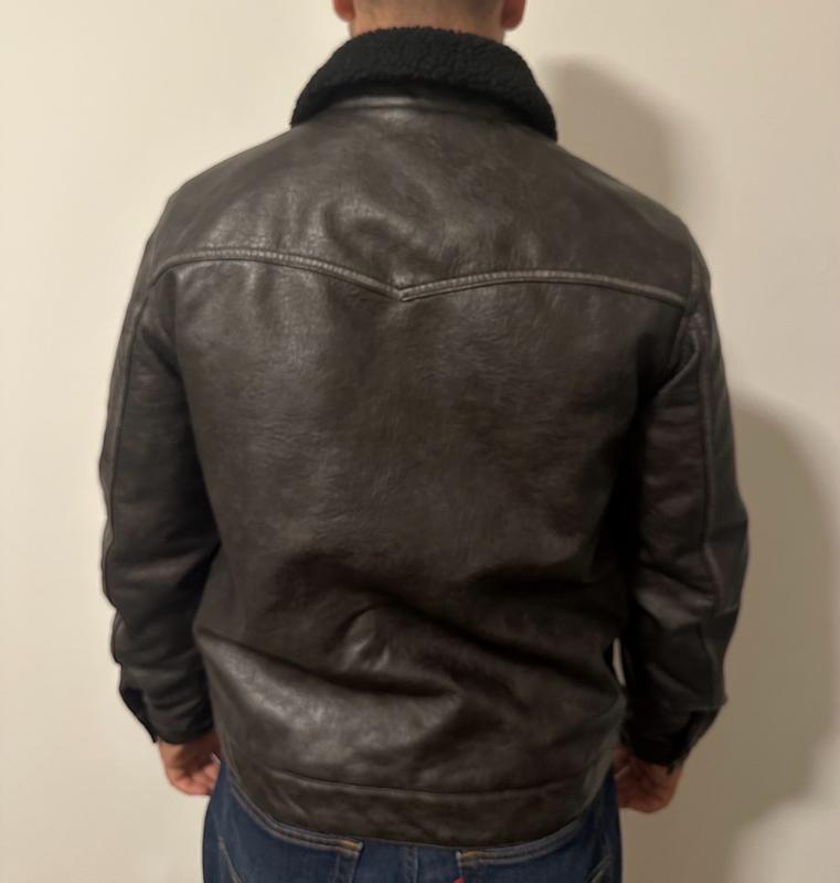 Customer carousel item 5.
