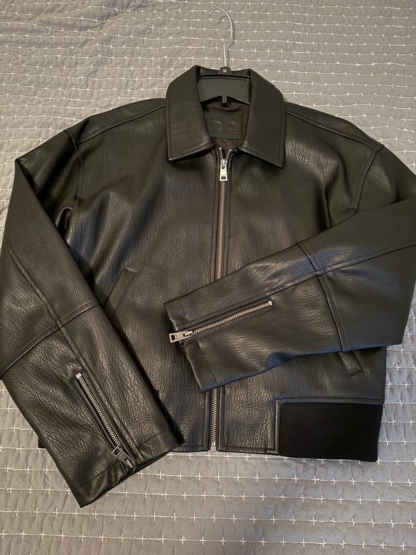 Review Thumbnail Image 0 380097516