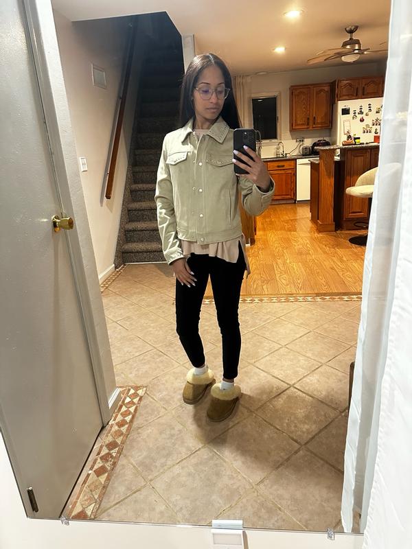 Review Thumbnail Image 0 382827989