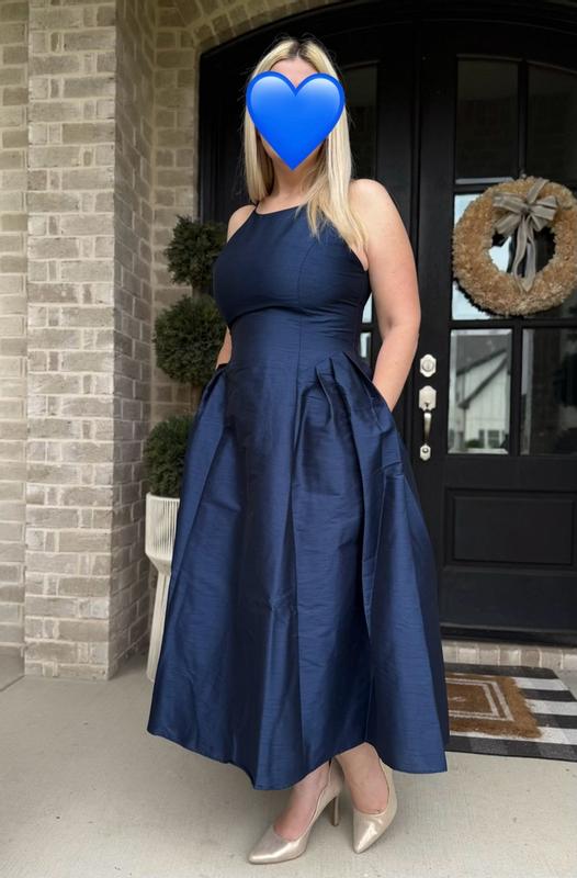 Customer photo for "Gorgeous dress"
