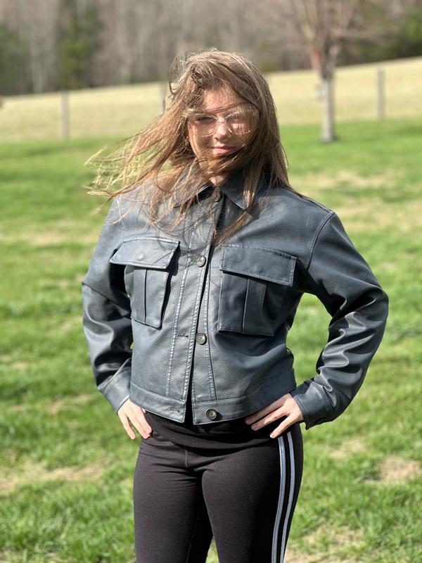 Review Thumbnail Image 0 381874406