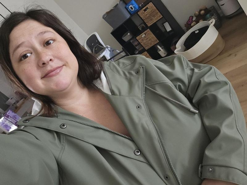 Review Thumbnail Image 0 384367523