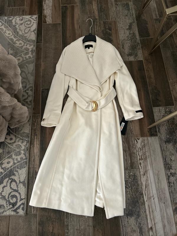 Customer photo for "A beautiful Donna Karan coat"