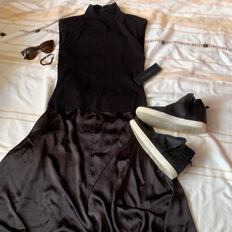 Customer photo for "Beautiful relaxed yet elegant style"