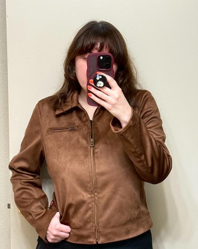 Review Thumbnail Image 0 380448205