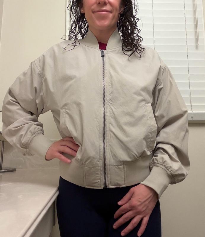 Review Thumbnail Image 1 383430893