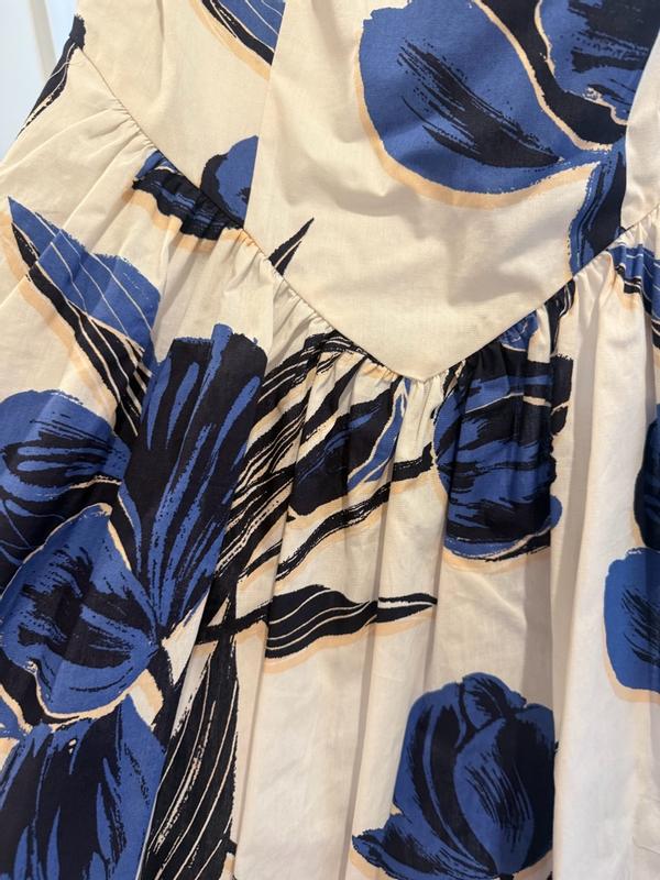 Customer photo for "Summery and Light"