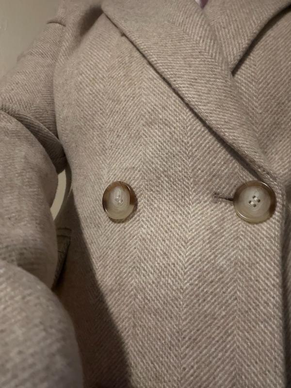 Customer photo for "Very nice coat."
