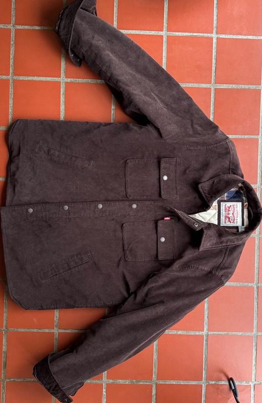 Customer photo for "Warm and Well-Made"