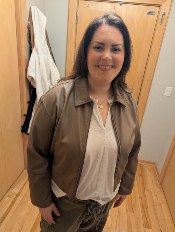 Review Thumbnail Image 0 379288574