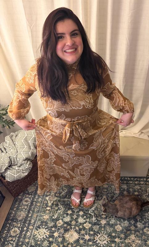 Customer photo for "Beautiful, High Quality, Comfortable Dress"