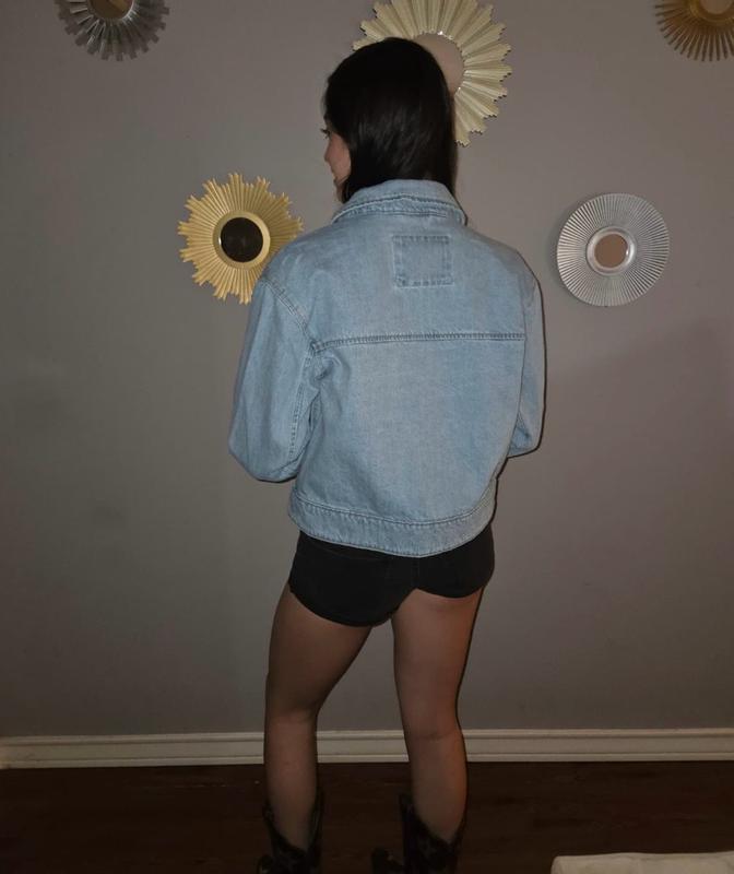 Review Thumbnail Image 0 382915425