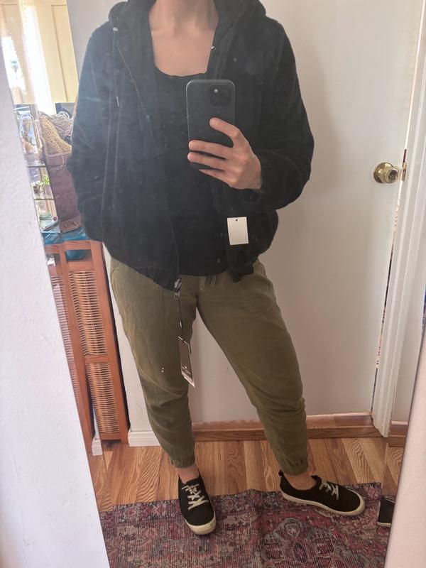 Review Thumbnail Image 1 380161175