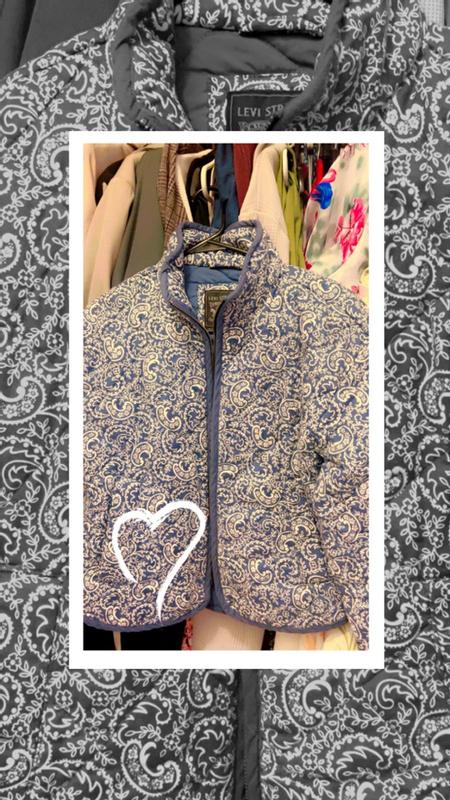 Customer carousel item 7.