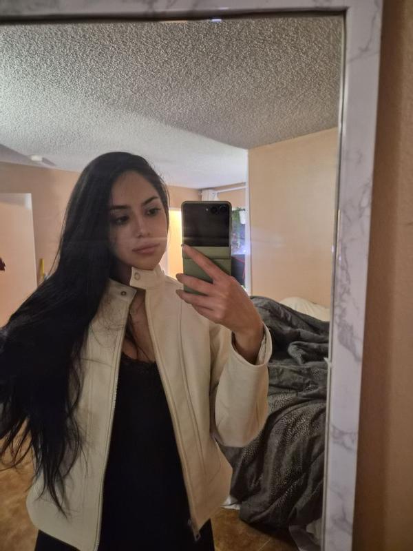 Customer carousel item 12.