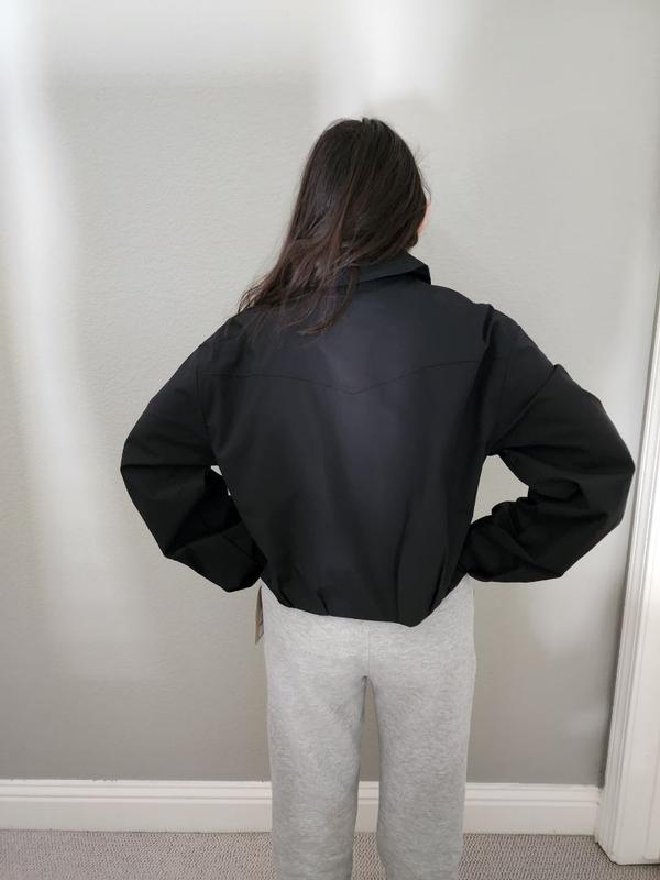 Customer carousel item 13.