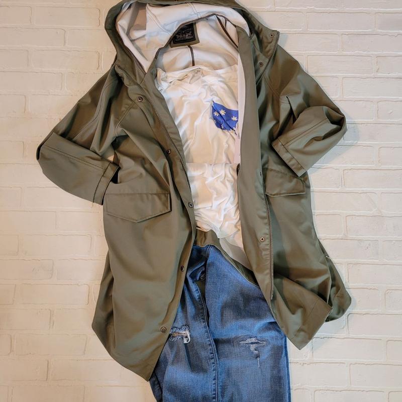 Review Thumbnail Image 1 383031670