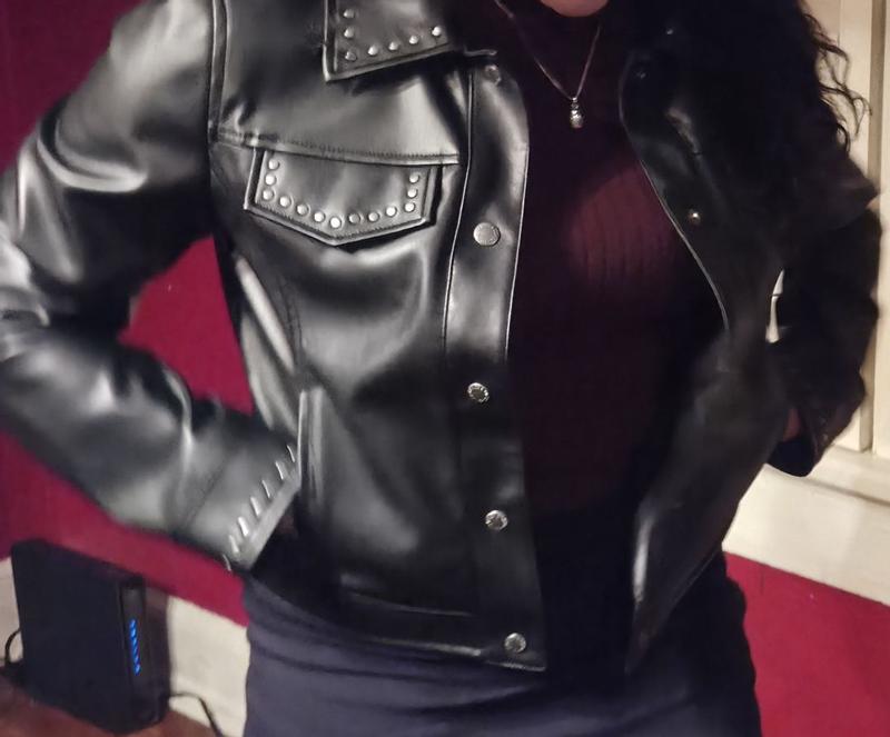 Review Thumbnail Image 0 379232454