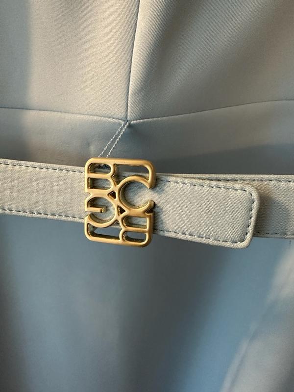 Customer carousel item 4.