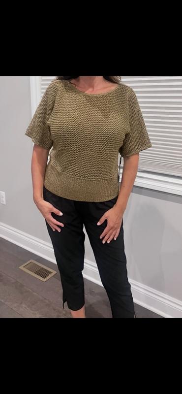 Customer photo for "A versatile top that can be worn for any occasion."