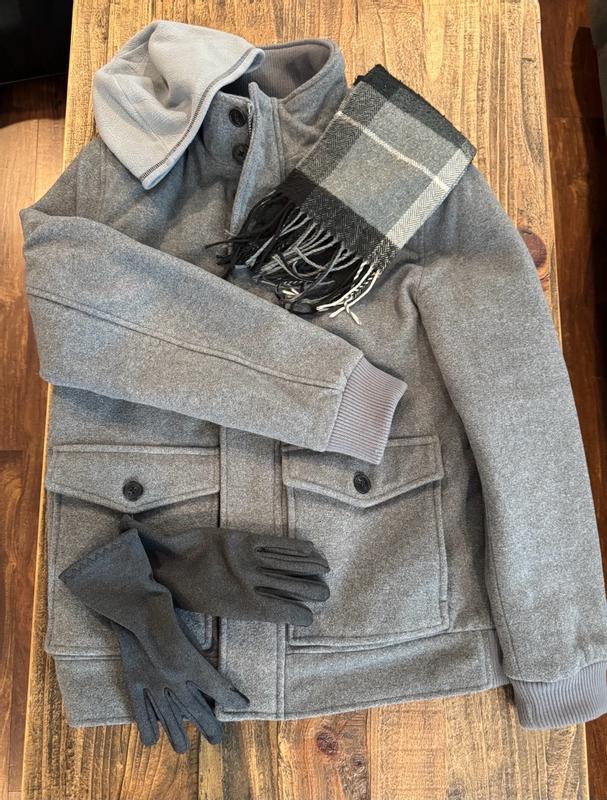 Customer carousel item 4.