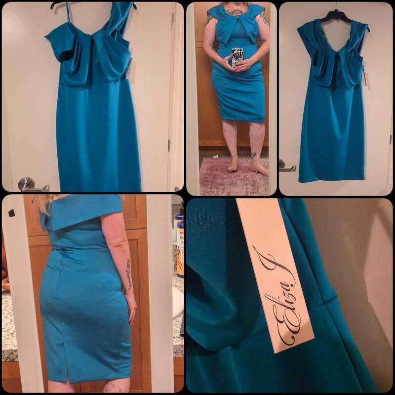 Customer photo for "Cute, well fitting"
