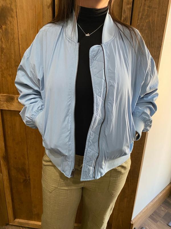 Review Thumbnail Image 1 383545813