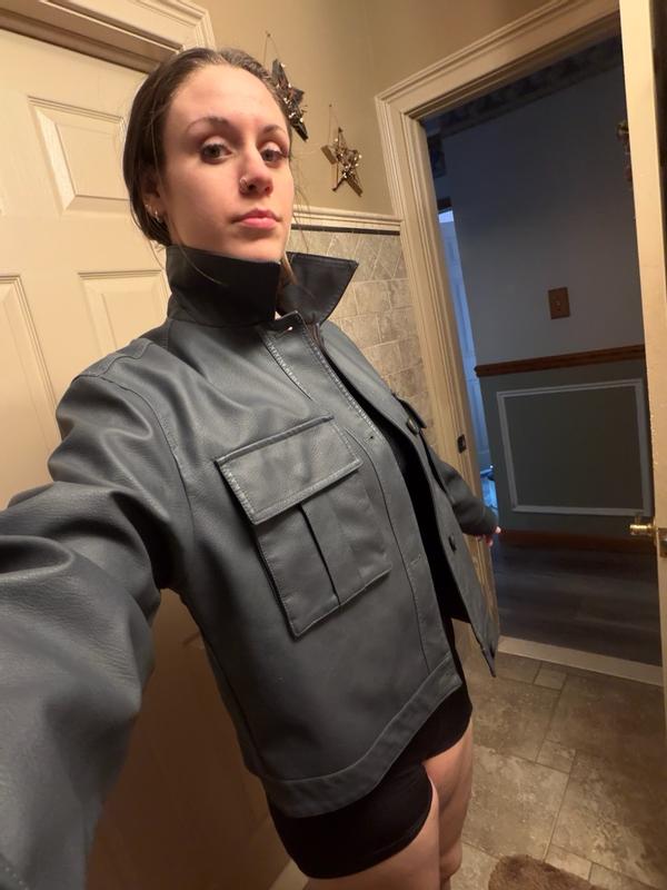 Review Thumbnail Image 3 381091546