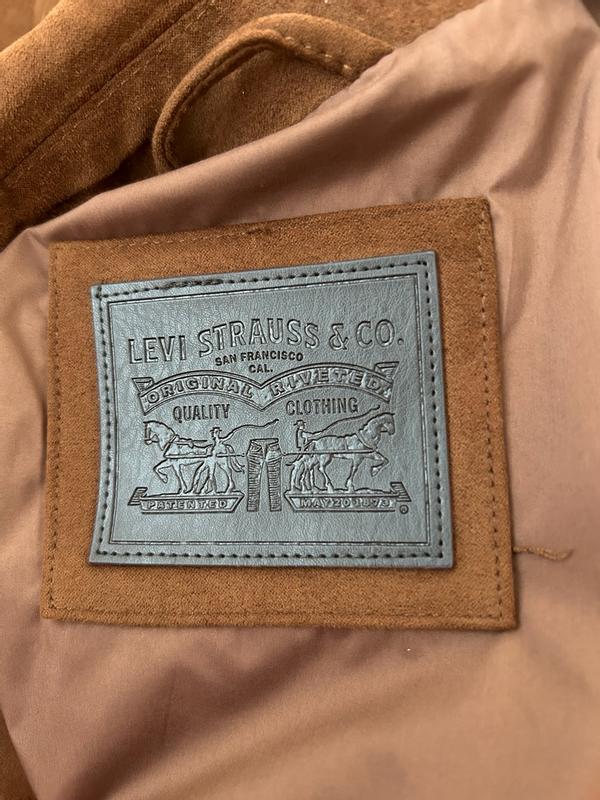 Customer carousel item 4.