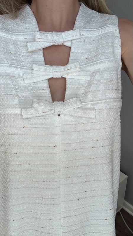 Customer carousel item 5.