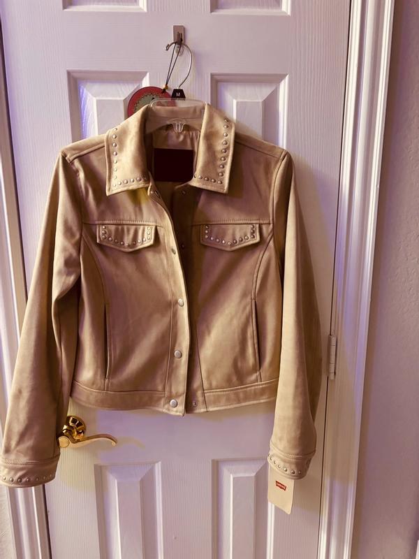 Review Thumbnail Image 3 381071933