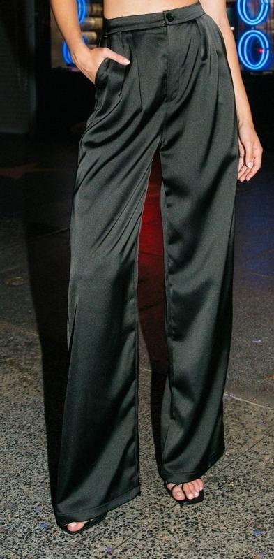 Customer carousel item 1.