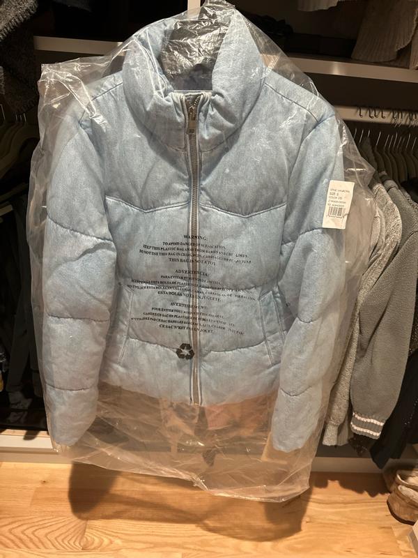 Review Thumbnail Image 0 353017139