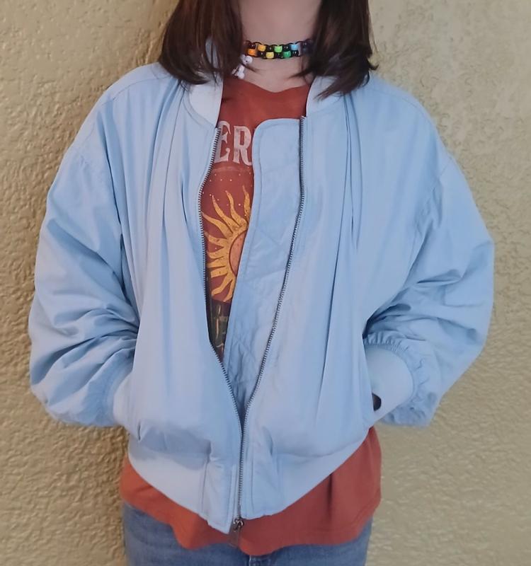 Customer carousel item 4.