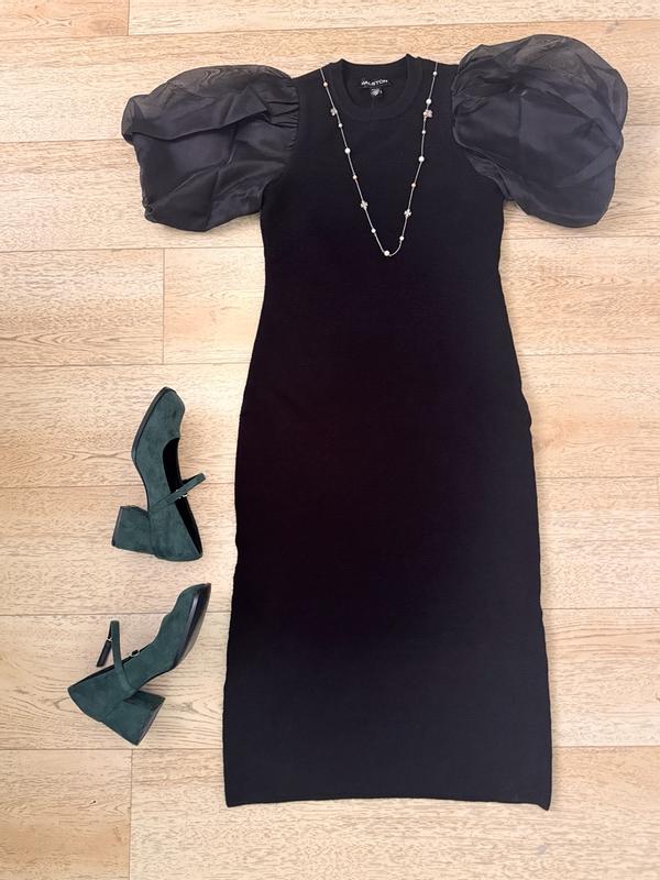 Customer photo for "Effortless Elegance & Total Comfort"
