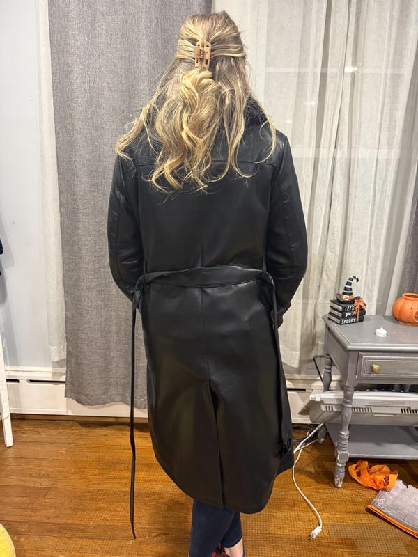 Customer photo for "Long and warm for cooler nights. Detachable fur neckline!"