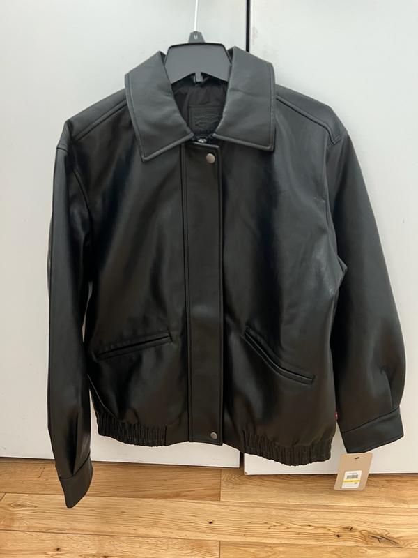 Review Thumbnail Image 0 379637703