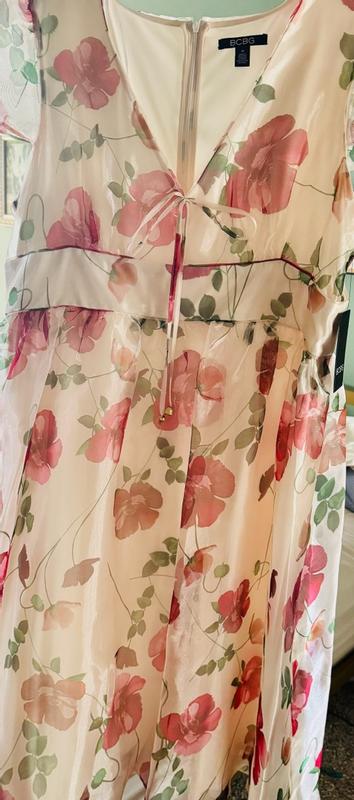 slim fit dress slacks Shop BCBGeneration clothing and handbags at SilkRoll. Trade with us!