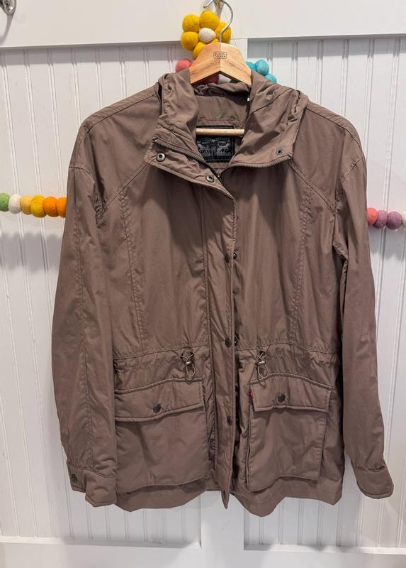 Review Thumbnail Image 0 384921478