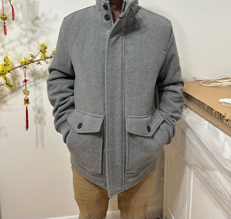 Customer carousel item 7.