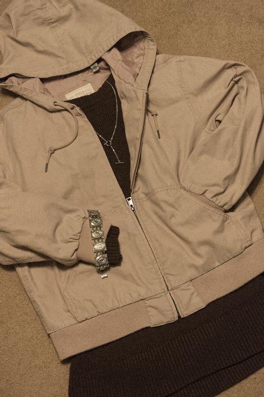 Customer carousel item 6.