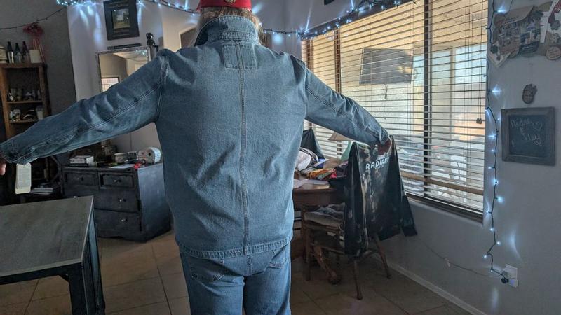 Customer carousel item 8.