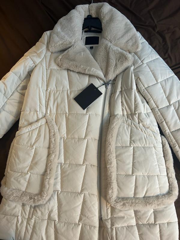 Review Thumbnail Image 0 378696940