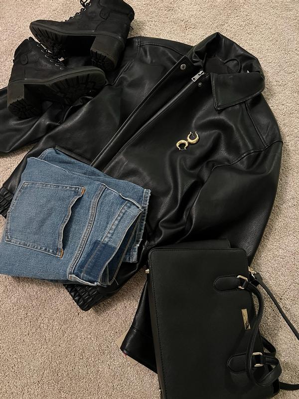 Review Thumbnail Image 0 383631608