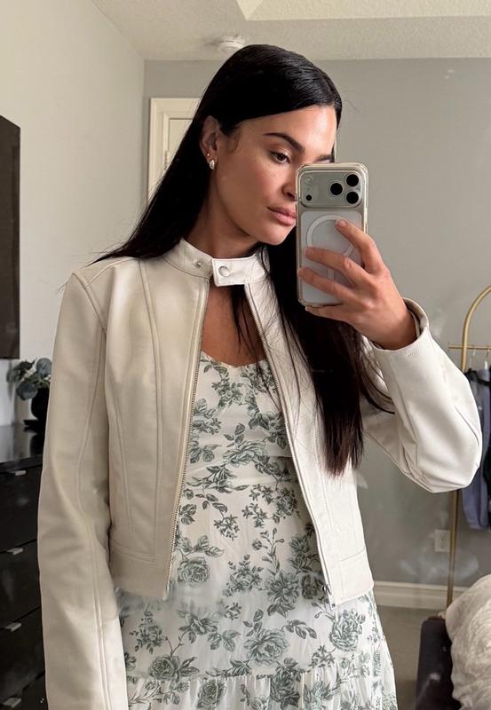 Review Thumbnail Image 1 384522107