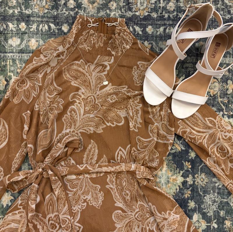 Customer photo for "Beautiful, High Quality, Comfortable Dress"